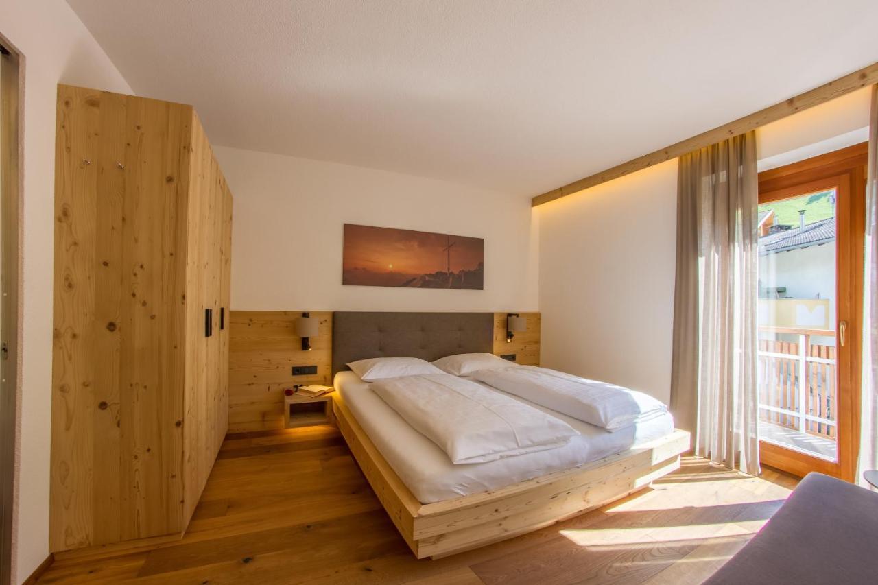 Appartement Hotel Erlhof Deluxe Lutago Esterno foto