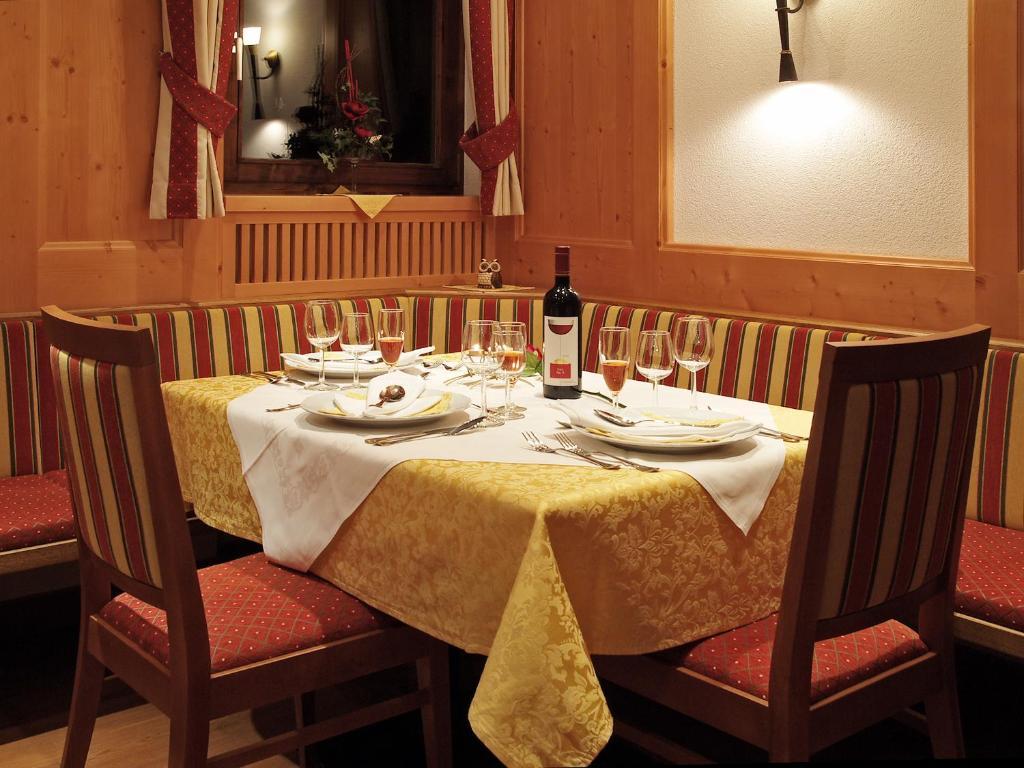 Appartement Hotel Erlhof Deluxe Lutago Esterno foto