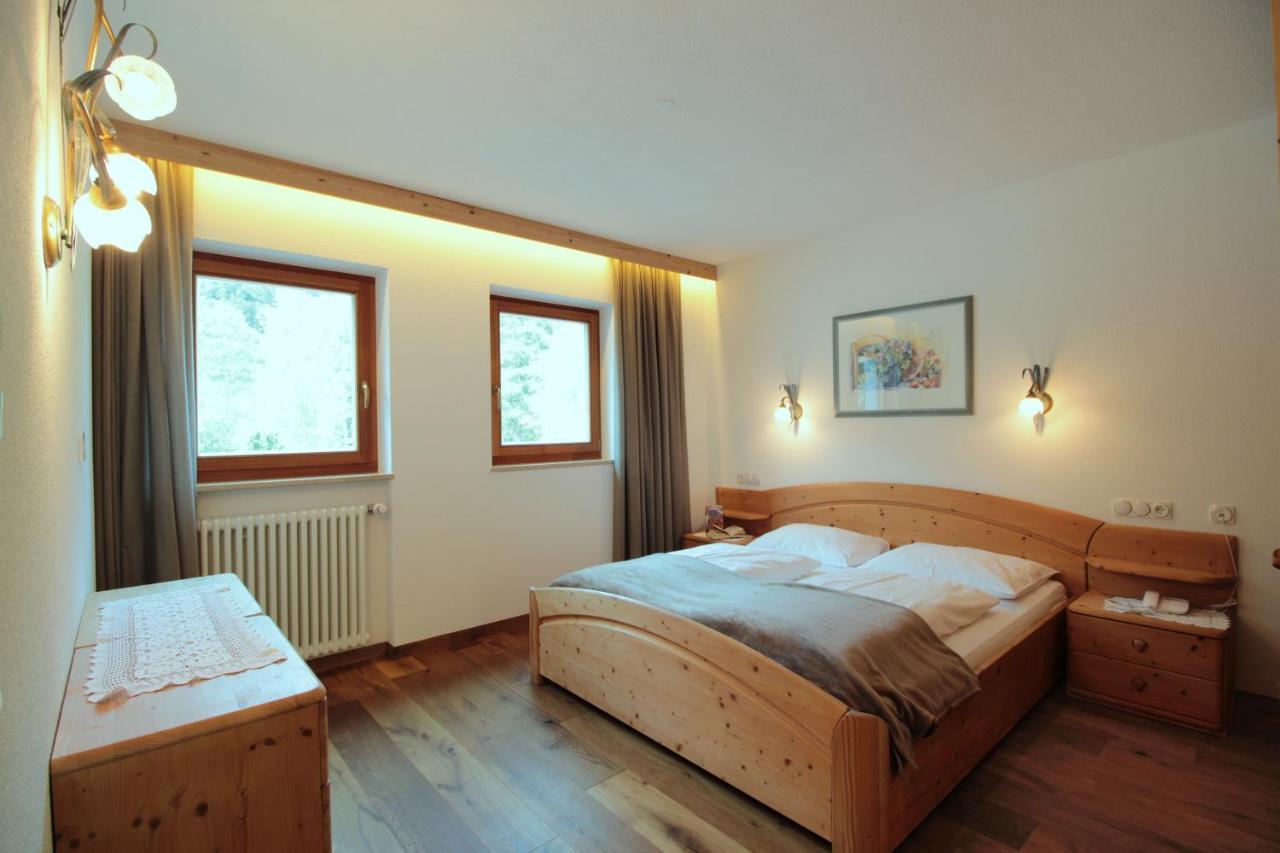 Appartement Hotel Erlhof Deluxe Lutago Esterno foto